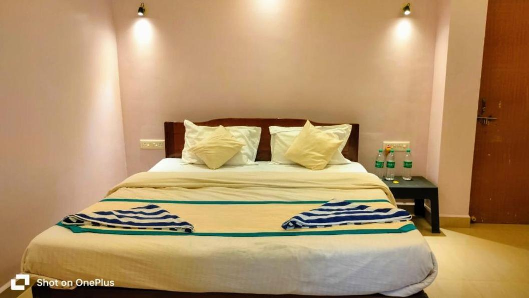 Royalstar Resort Vagator Pokój zdjęcie